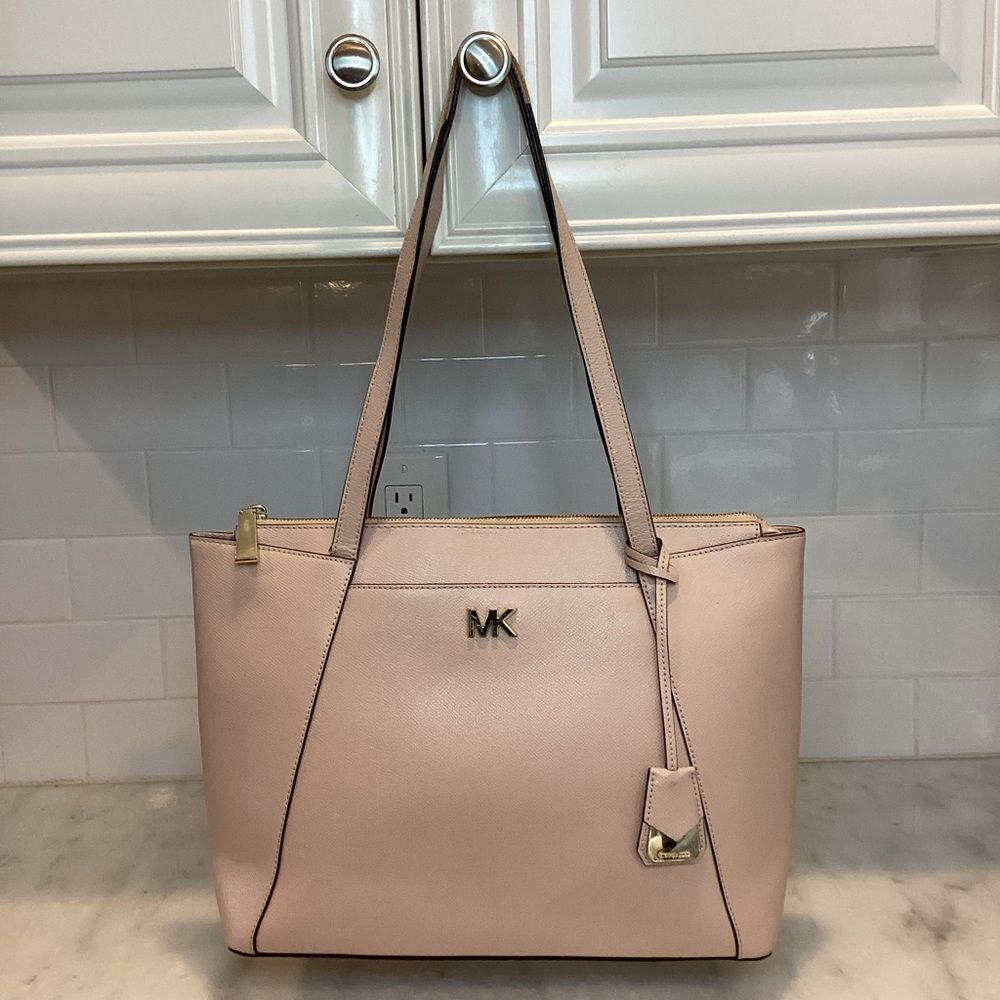 Michael Kors Bag Purse Handbag Leather Maddie Medium Crossgrain Pink Tote Bag
